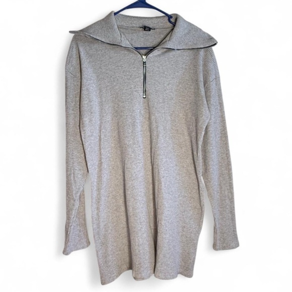PrettyLittleThing Light Gray Ribbed Sweater